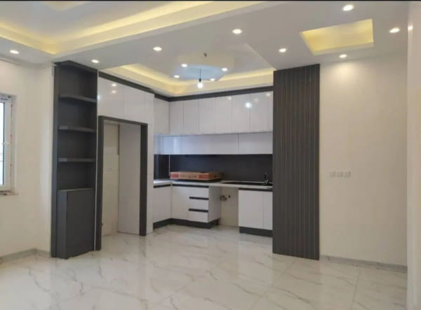 آپارتمان 105 متری دو خوابه در حمیدیان رشت
