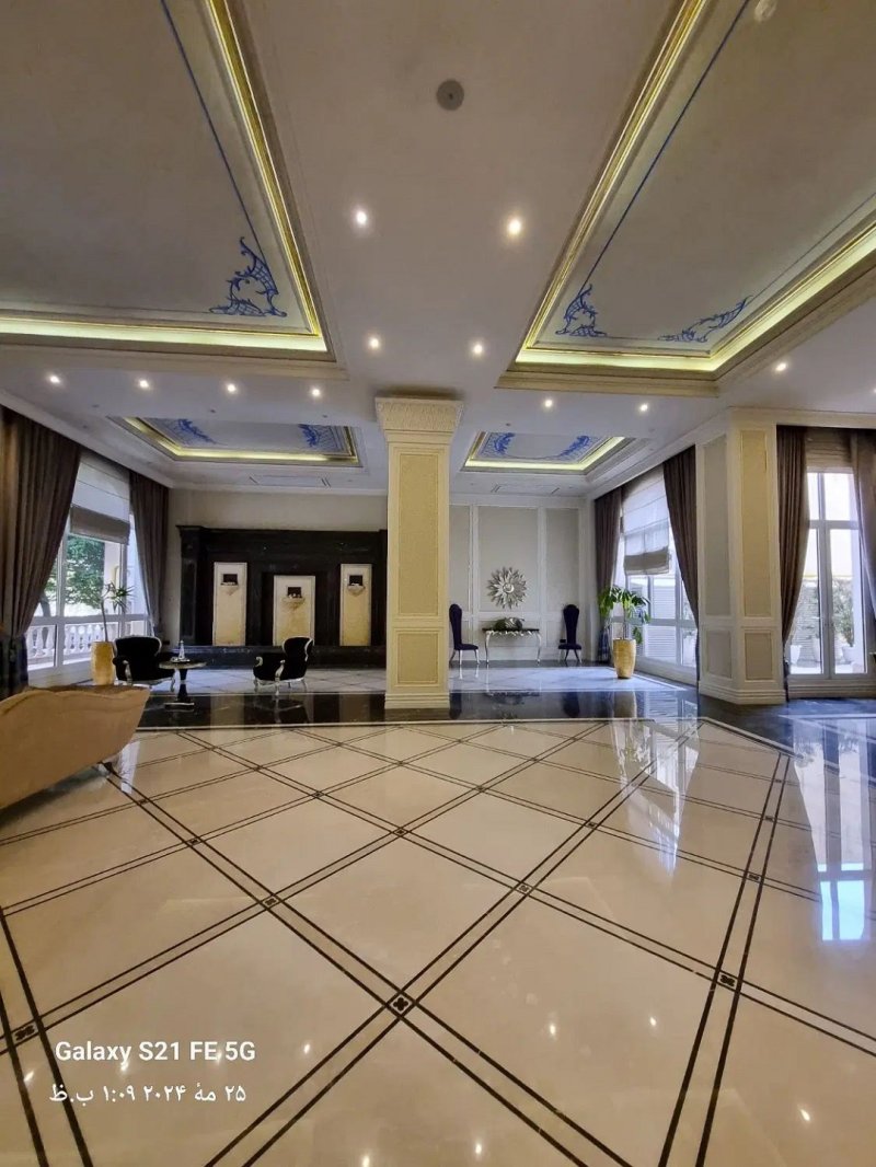 آپارتمان 300 متری چهارخوابه در نیاوران تهران13198514805