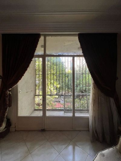 آپارتمان 118 متری دو خوابه در کامرانیه شمالی تهران