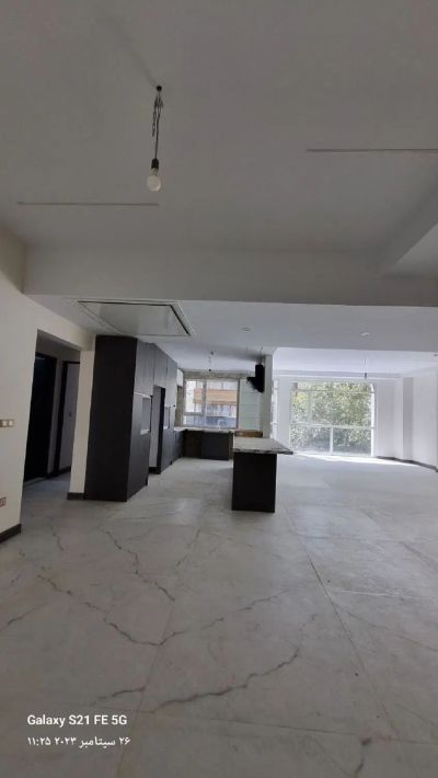 خانه 200 متری سه خوابه در قیطریه تهران