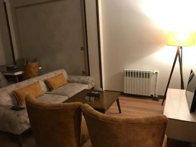 خانه 67 متری دو خوابه در جنت آباد تهران