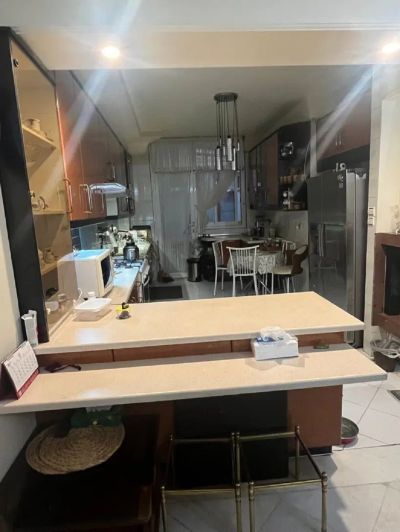 خانه 173 متری سه خوابه در کامرانیه جنوبی تهران