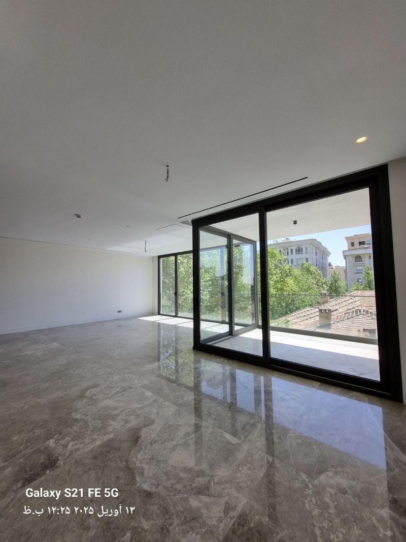 خانه 155 متری سه خوابه در اختیاریه تهران13198814818