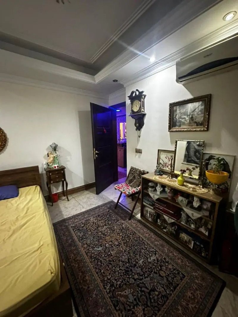 خانه 126 متری دو خوابه در کامرانیه تهران13201714873