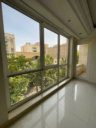 آپارتمان 190 متری سه خوابه در دارآباد تهران