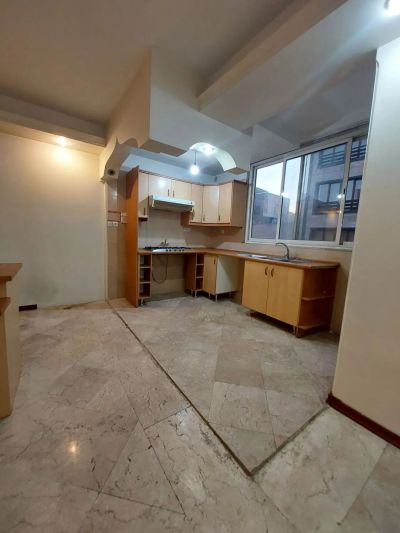 آپارتمان 88 متری دو خوابه در اسکندری تهران