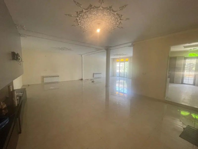 آپارتمان 310 متری چهارخوابه در گاندی تهران13204314921