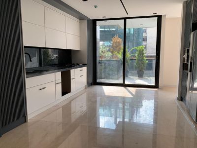 آپارتمان 145 متری دو خوابه در جردن تهران