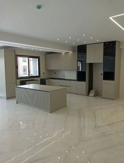 آپارتمان 260 متری سه خوابه در میرداماد تهران