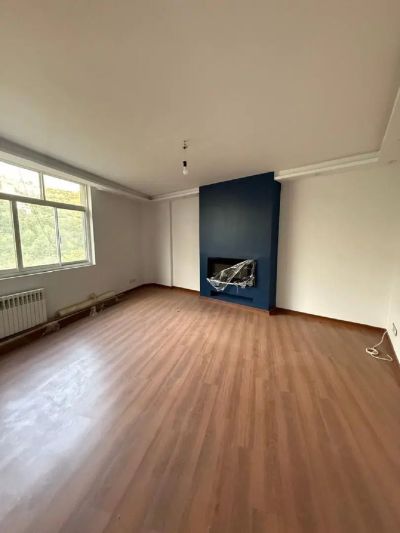 آپارتمان 115 متری دو خوابه در درکه تهران