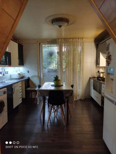 آپارتمان 130 متری سه خوابه در میدان آرژانتین تهران