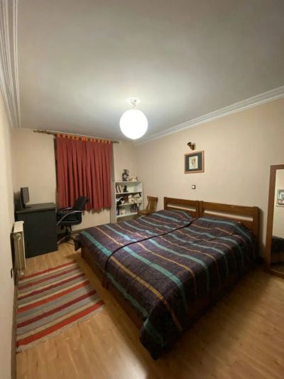 آپارتمان 130 متری سه خوابه در میدان آرژانتین تهران