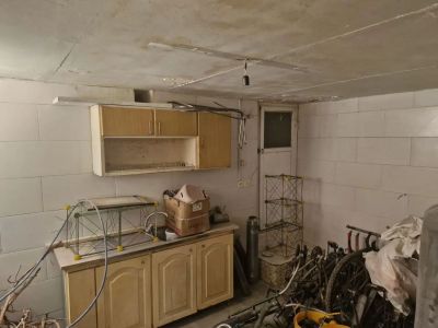 خانه 95 متری یک خوابه در شیخ طوسی غربی اصفهان