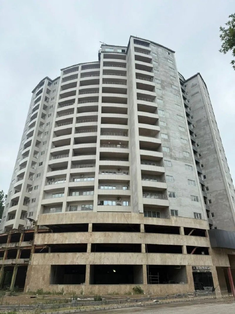 زمین 480 متری در برازنده اصفهان13221415135