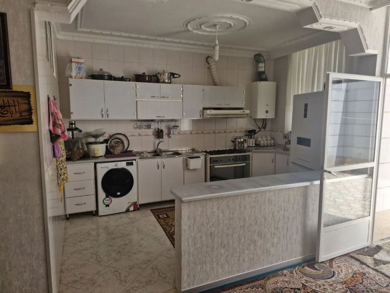 خانه 120 متری یک خوابه در شیخ طوسی غربی اصفهان13222315159