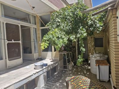 خانه 95 متری یک خوابه در شیخ طوسی غربی اصفهان