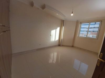 خانه 145 متری سه خوابه در سعادت آباد اصفهان