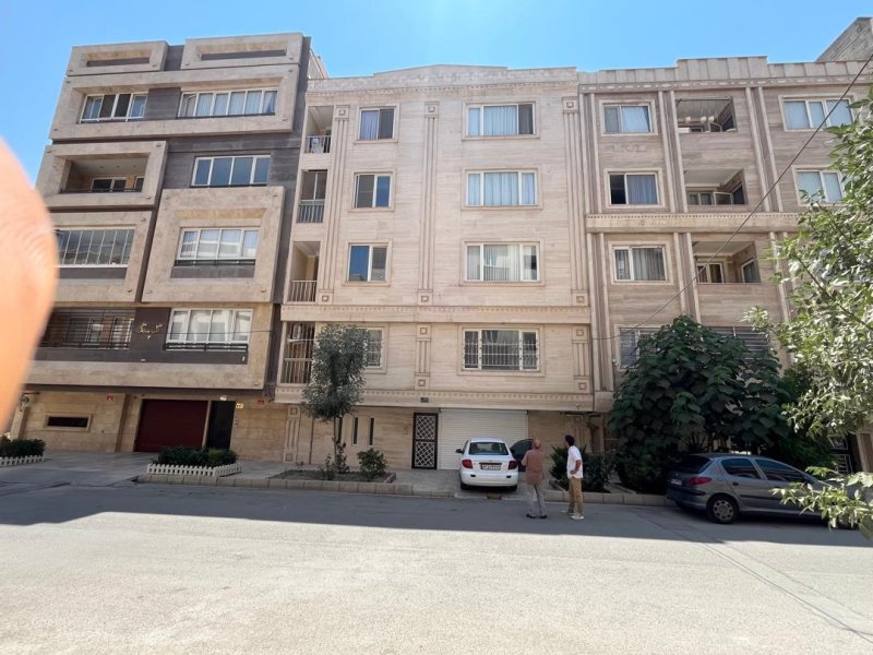آپارتمان 85 متری دو خوابه در ساماندهی کرج13229915269