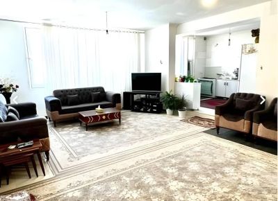 آپارتمان 113 متری دو خوابه در شهرک شهرداری کرمانشاه