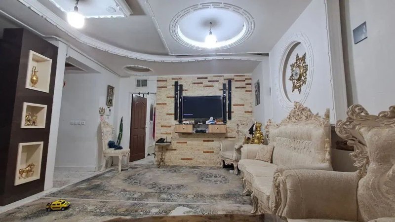 آپارتمان 80 متری یک خوابه در خیابان آیت الله سعیدی اراک13233415299