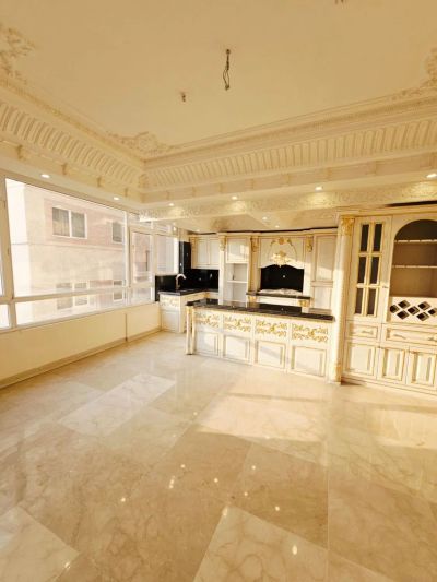 آپارتمان 128 متری سه خوابه در شریعتی تهران