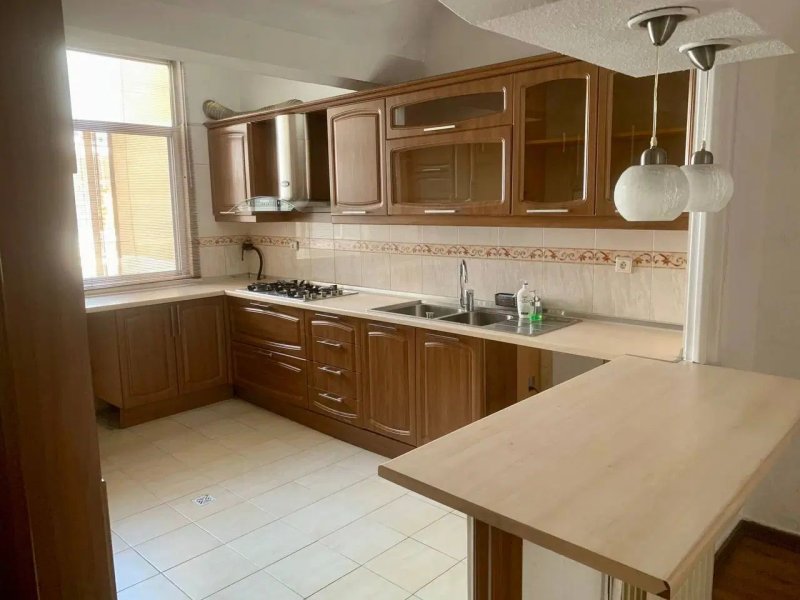 خانه 115 متری دو خوابه در نیلوفر تهران13243615388