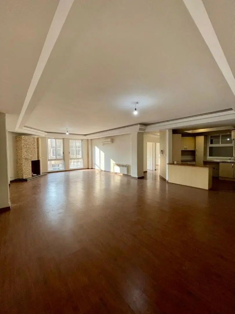 آپارتمان 120 متری دو خوابه در سهروردی شمالی تهران13243915402