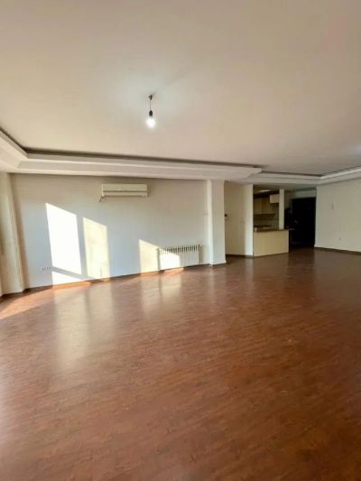 آپارتمان 120 متری دو خوابه در سهروردی شمالی تهران