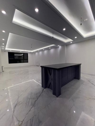 خانه 101 متری دو خوابه در مرزداران تهران