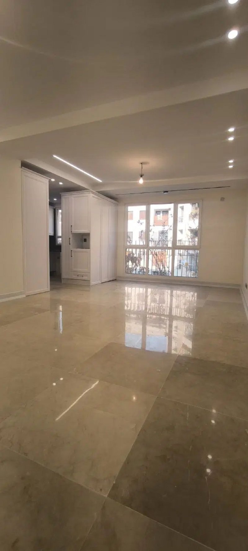 آپارتمان 90 متری دو خوابه در دهقان تهران13244615425