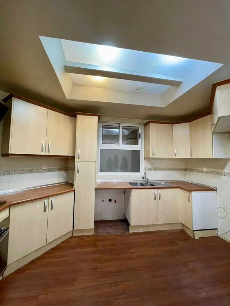 آپارتمان 120 متری دو خوابه در سهروردی شمالی تهران13243915399