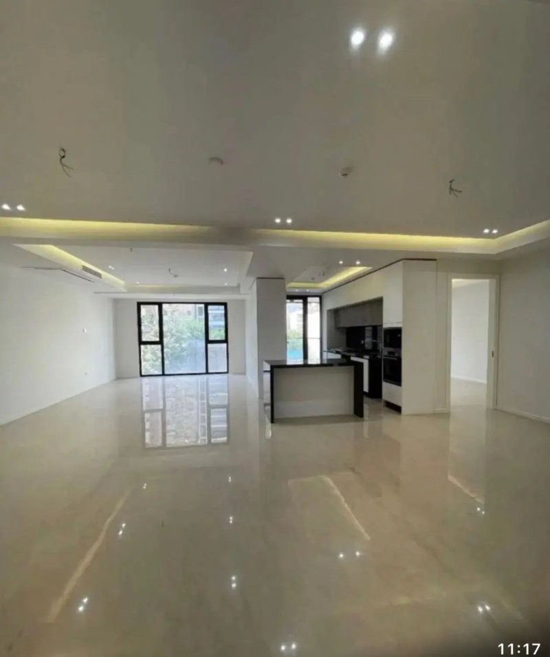 آپارتمان 95 متری دو خوابه در فرمانیه غربی تهران13249215506