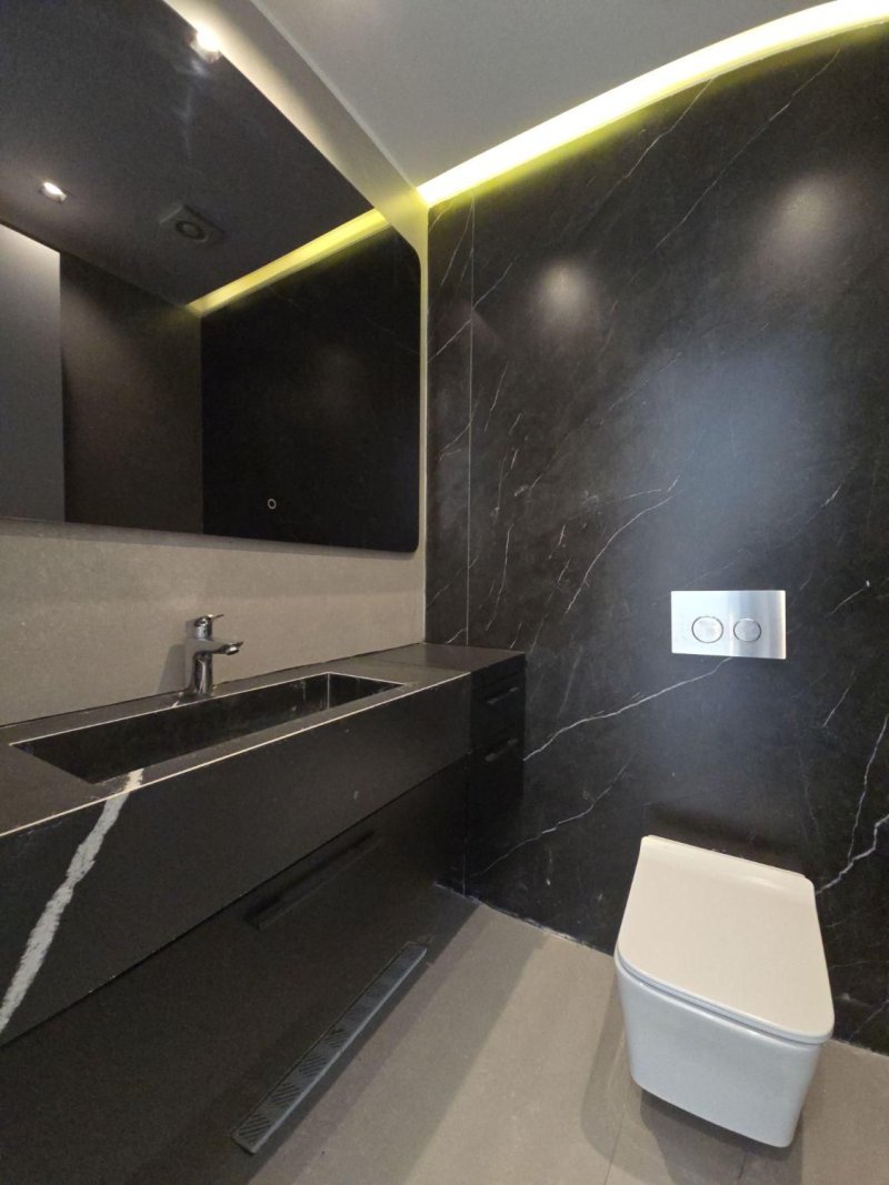 آپارتمان 156 متری سه خوابه در فرمانیه غربی تهران13243315377