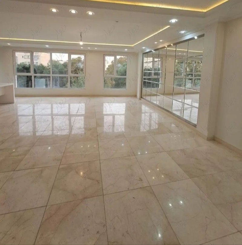 آپارتمان 102 متری دو خوابه در مرزداران تهران13249315508