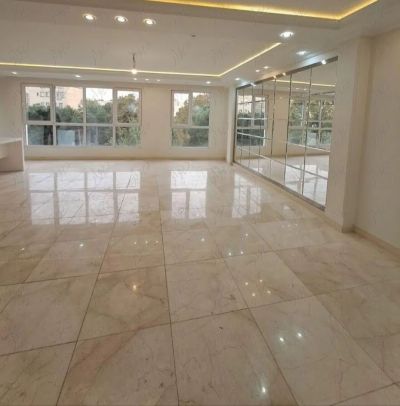 آپارتمان 102 متری دو خوابه در مرزداران تهران