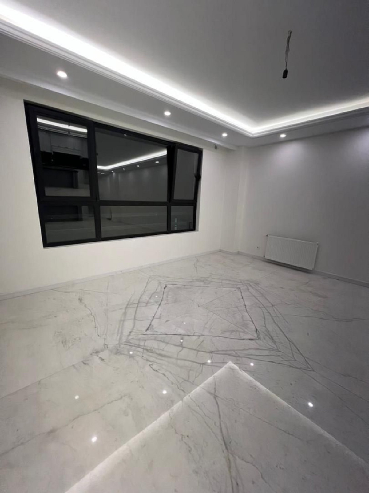 خانه 101 متری دو خوابه در مرزداران تهران 1