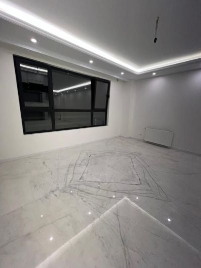 خانه 101 متری دو خوابه در مرزداران تهران
