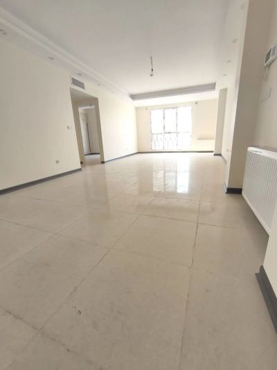 آپارتمان 100 متری دو خوابه در عباس‌آباد تهران