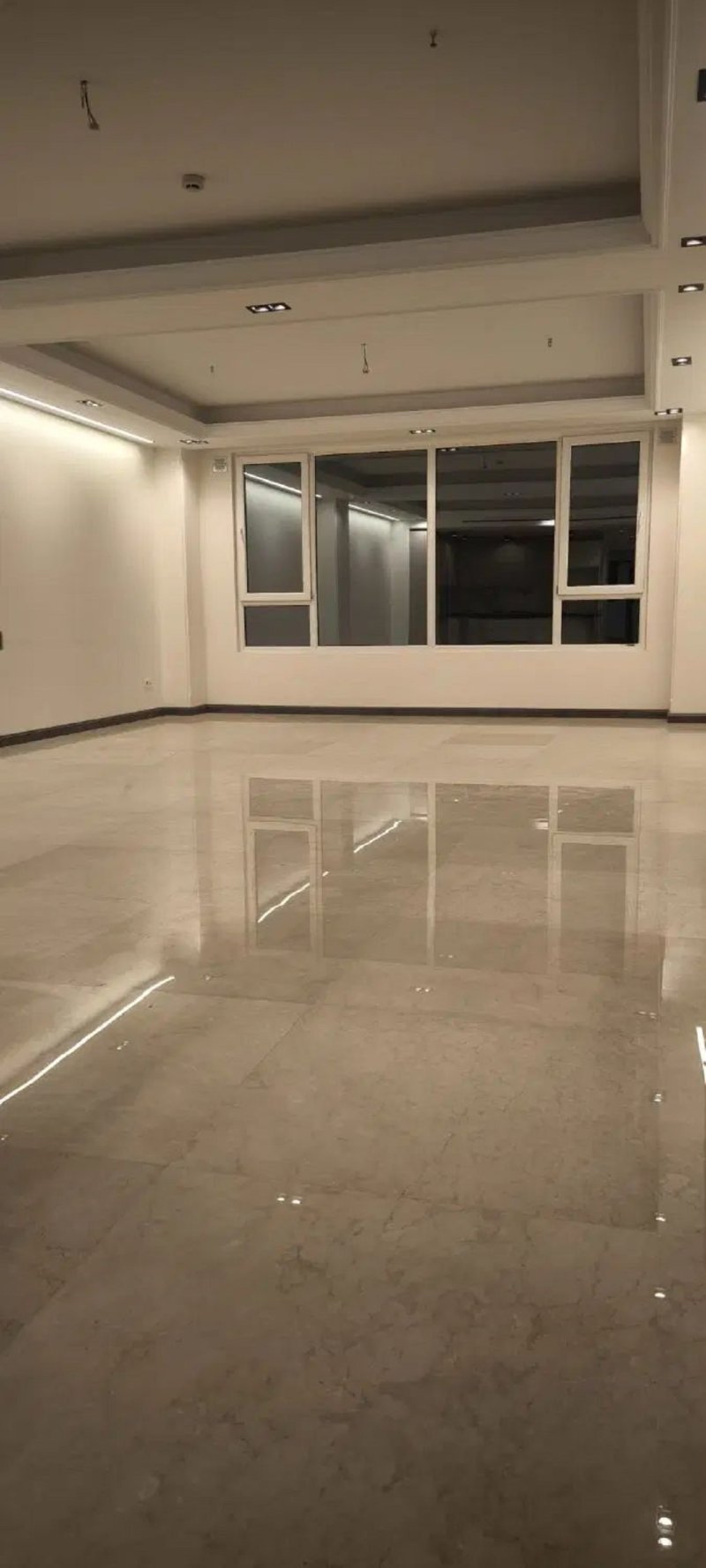 آپارتمان 110 متری دو خوابه در سهروردی جنوبی تهران13245815453