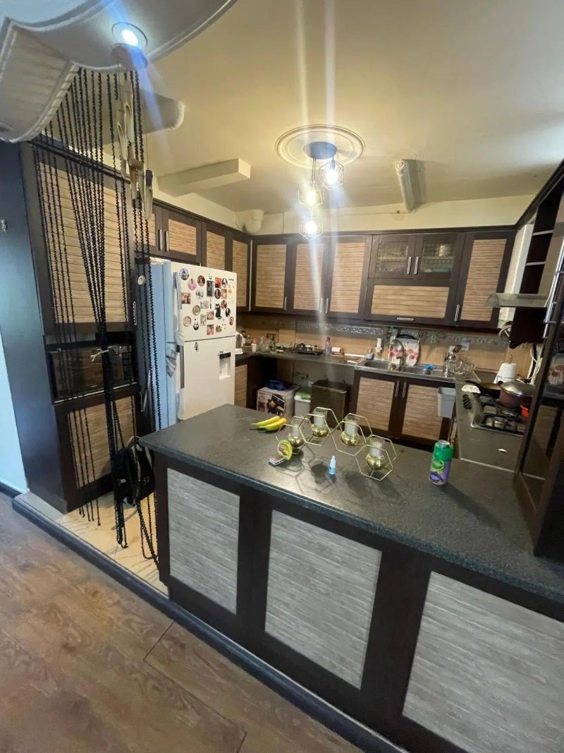 خانه 100 متری دو خوابه در سهروردی شمالی تهران13247515476