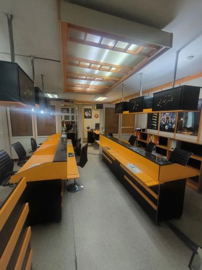 اداری 75 متری دو خوابه در خیابان کرمان تهران