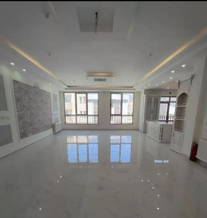 آپارتمان 110 متری سه خوابه در مرزداران تهران13250215516