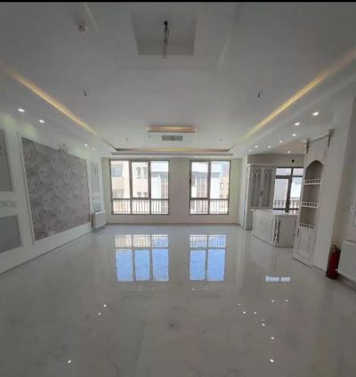 آپارتمان 110 متری سه خوابه در مرزداران تهران