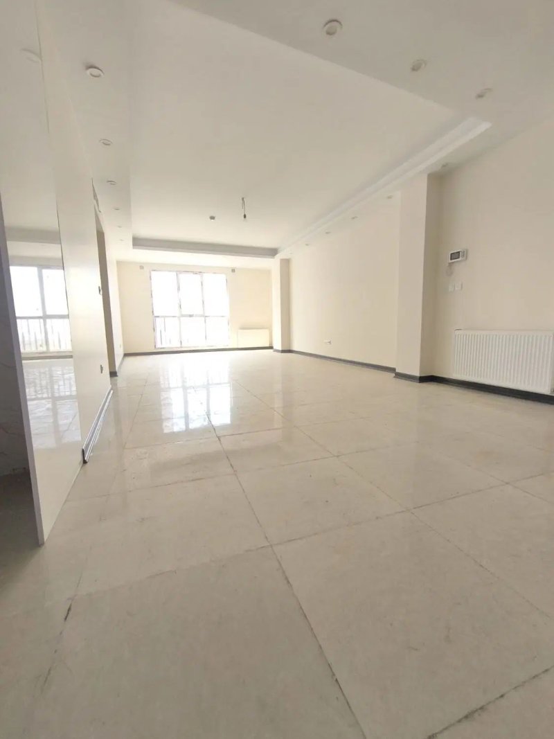 آپارتمان 100 متری دو خوابه در عباس‌آباد تهران13244815430