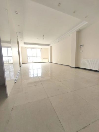 آپارتمان 100 متری دو خوابه در عباس‌آباد تهران