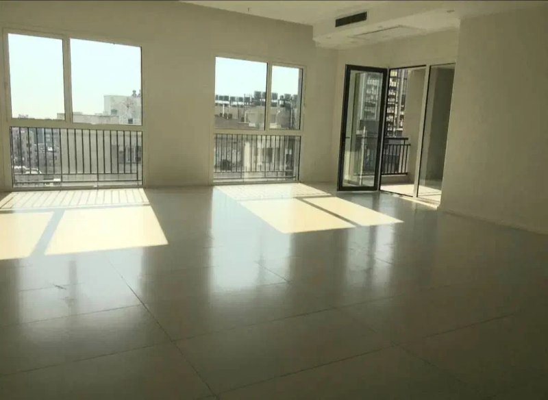 آپارتمان 230 متری چهارخوابه در جردن تهران13265815645