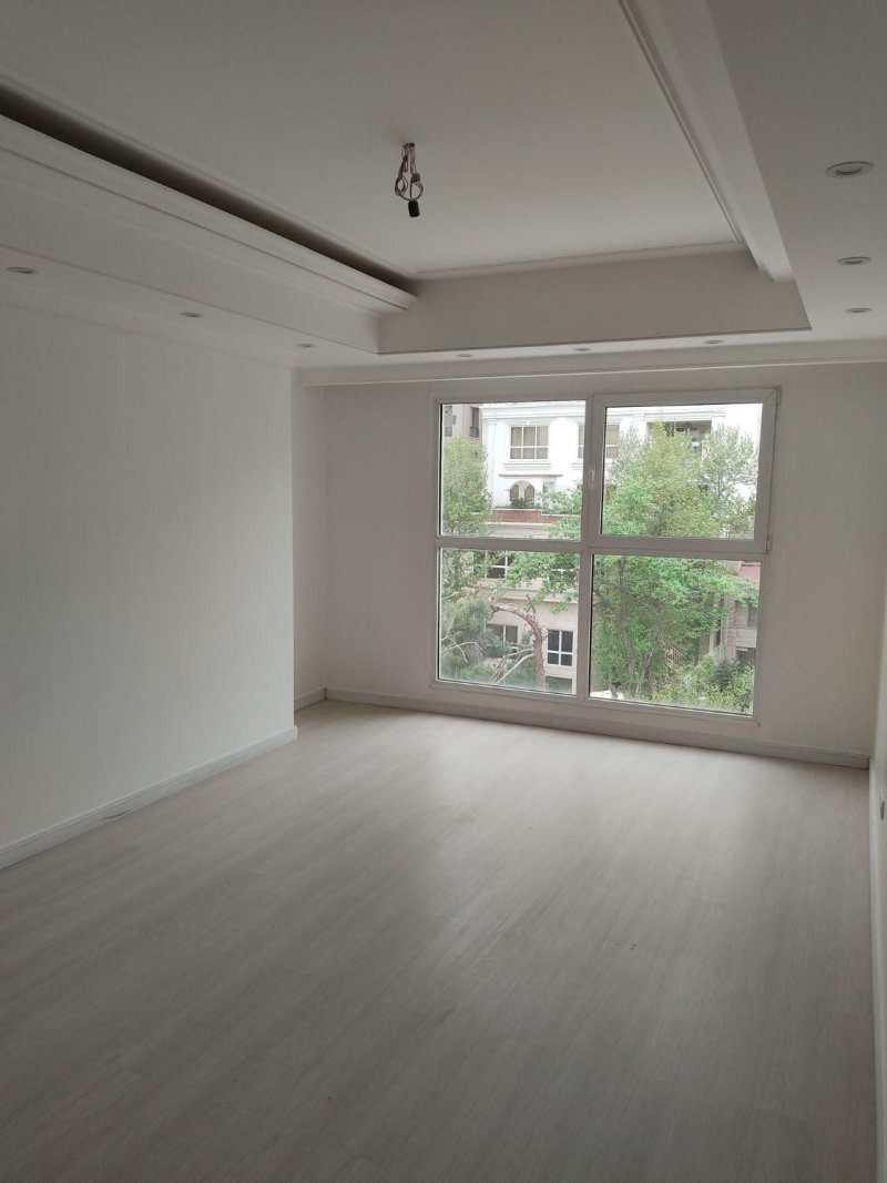 آپارتمان 270 متری سه خوابه در محمودی تهران13268315735