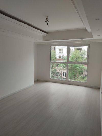 آپارتمان 270 متری سه خوابه در محمودی تهران