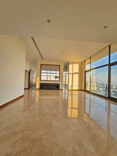 آپارتمان 370 متری چهارخوابه در فرشته تهران