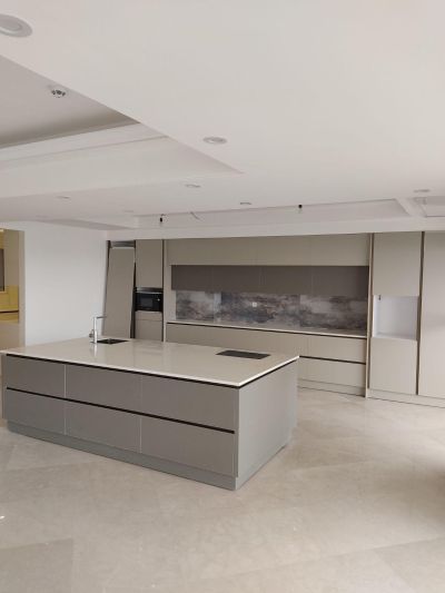 آپارتمان 270 متری سه خوابه در محمودی تهران